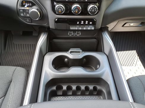 New 2026 RAM 1500 Big Horn AWD/4WD image 19