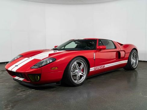 Used 2005 Ford GT image 4