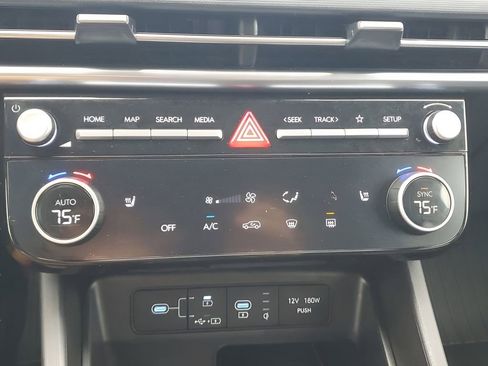 Certified 2025 Hyundai Tucson SEL image 32