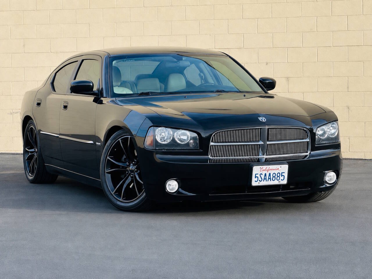 Used 2006 Dodge Charger R/T w/ Convenience Group II RWD image 1