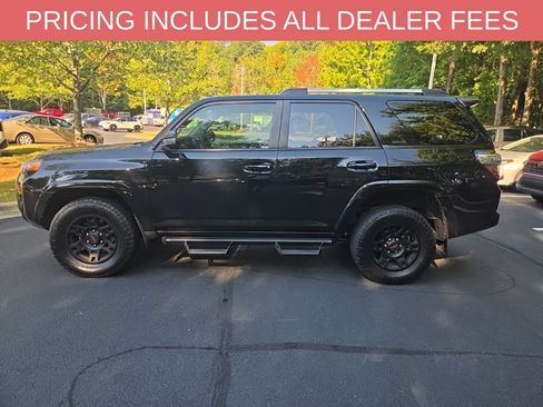 Used 2023 Toyota 4Runner SR5 RWD image 4