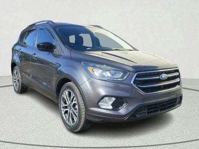 Used 2018 Ford Escape SE w/ SE Sport Appearance Package