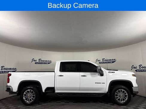 Used 2024 Chevrolet Silverado 2500 LTZ w/ LTZ Plus Package AWD/4WD image 5