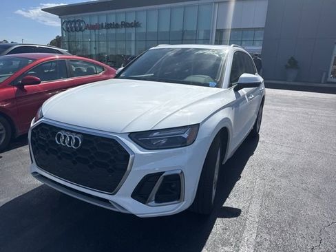 Used 2022 Audi Q5 2.0T Premium Plus image 1