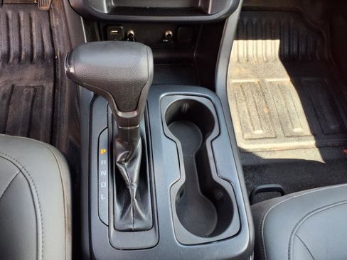 Used 2017 Chevrolet Colorado W/T image 20