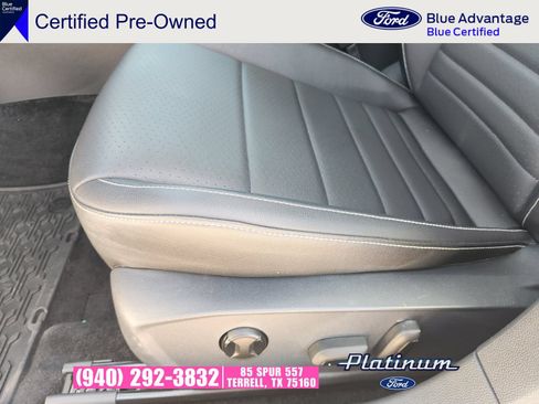 Used 2024 Volkswagen Jetta SE w/ Panoramic Sunroof Package FWD image 24