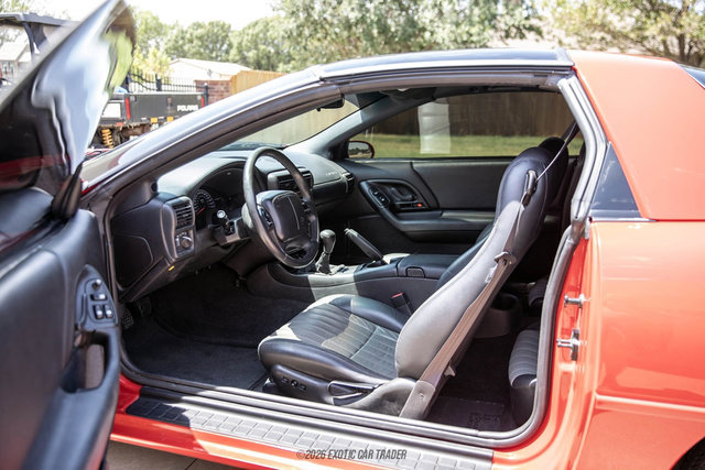 Used 2002 Chevrolet Camaro Z28 w/ SS Performance/Appearance Pkg RWD image 23