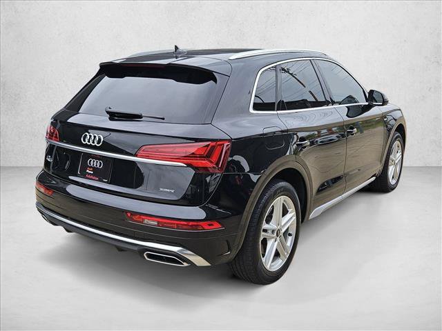 Used 2022 Audi Q5 e Premium Plus AWD/4WD image 5