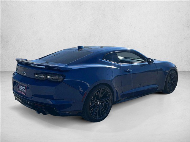 Used 2019 Chevrolet Camaro ZL1 RWD image 5
