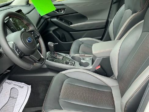 Certified 2025 Subaru Crosstrek 2.5i Limited w/ Popular Package #4A AWD/4WD image 10