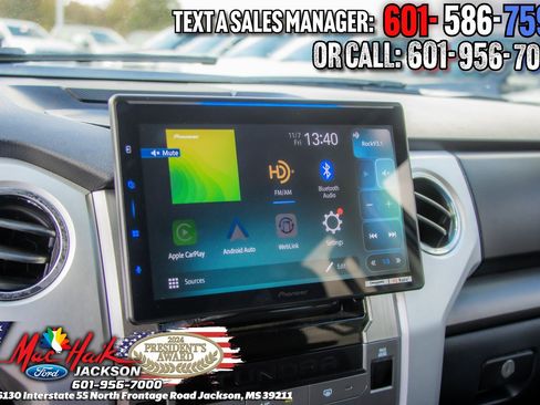 Used 2017 Toyota Tundra SR5 w/ SR5 Upgrade Package image 17