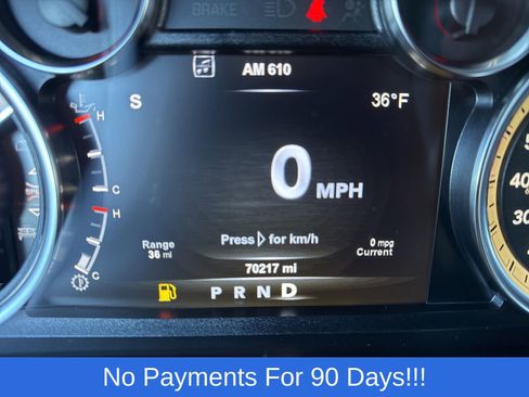 Used 2017 RAM 1500 Laramie w/ Convenience Group image 10