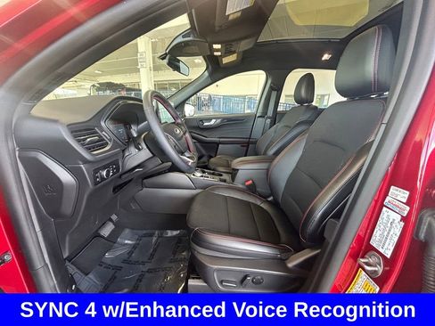 Used 2025 Ford Escape ST-Line w/ Equipment Group 301A image 10