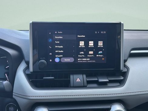 Used 2023 Toyota RAV4 XLE FWD image 11