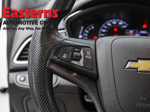 Used 2020 Chevrolet Trax LS w/ Tint and Cruise Package AWD/4WD image 15