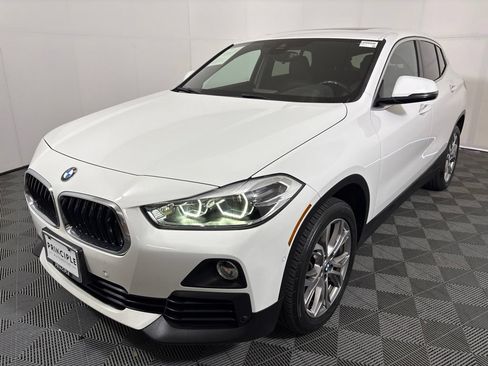 Used 2020 BMW X2 sDrive28i w/ Convenience Package FWD image 2
