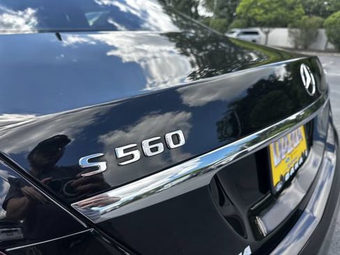 Used 2018 Mercedes-Benz S 560 4MATIC Sedan image 45