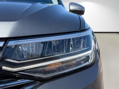 Used 2024 Volkswagen Tiguan Wolfsburg Edition image 9