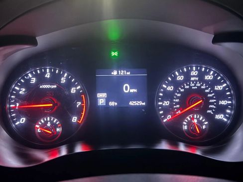 Used 2021 Kia Stinger GT-Line w/ Sun & Sound Package RWD image 17