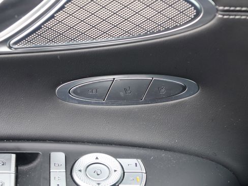 Used 2023 Genesis GV70 3.5T Sport w/ Sport Advanced Package image 13