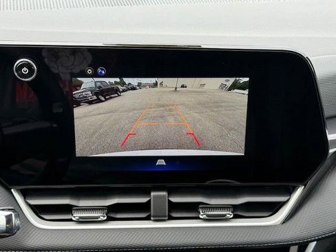 New 2026 Chevrolet Equinox LT w/ Convenience Package II image 33