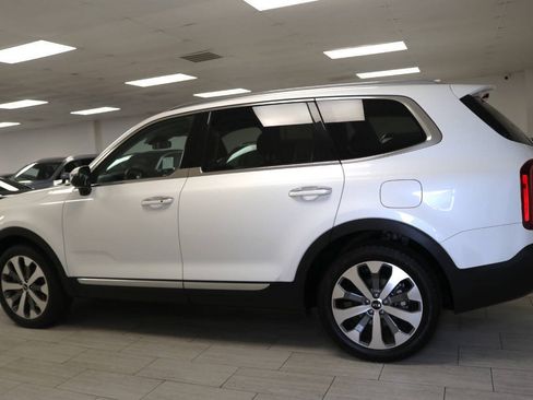 Used 2020 Kia Telluride S FWD image 10