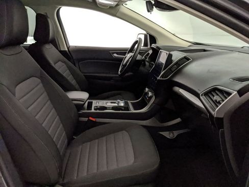 Certified 2024 Ford Edge SE image 26