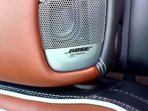 Used 2023 GMC Yukon Denali Ultimate image 15