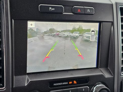Used 2018 Ford F150 XLT w/ Equipment Group 302A Luxury AWD/4WD image 8
