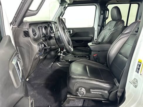 Used 2023 Jeep Wrangler Unlimited Sahara w/ Cold Weather Group image 11