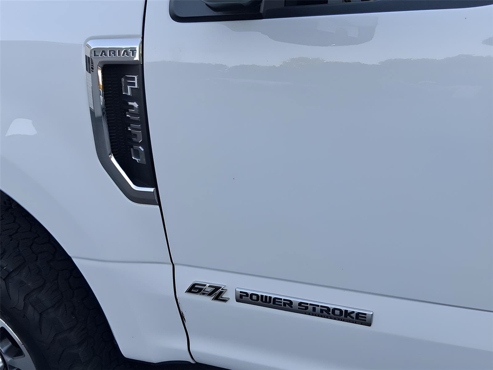 Certified 2022 Ford F250 Lariat w/ Lariat Value Package AWD/4WD image 7