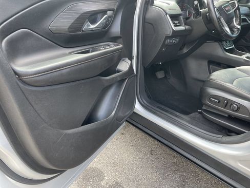 Used 2019 GMC Terrain SLT AWD/4WD image 14