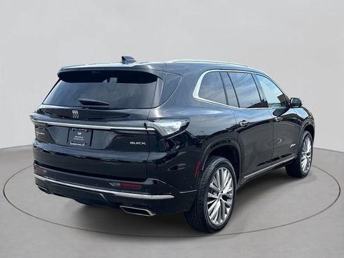 Used 2026 Buick Enclave Avenir w/ Super Cruise Package AWD/4WD image 5