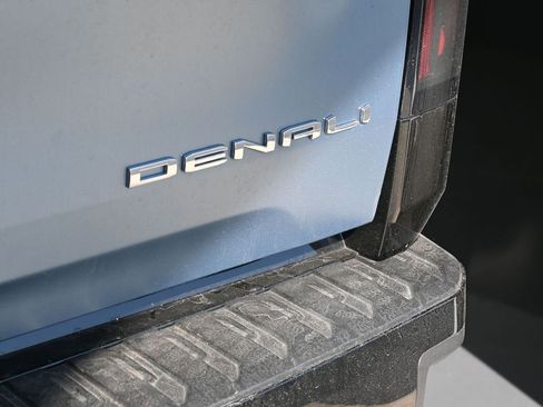 New 2025 GMC Sierra EV Denali image 11