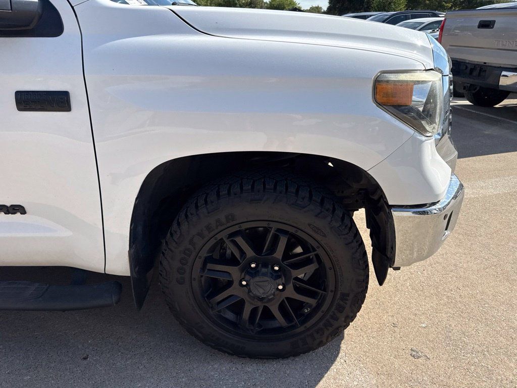 Used 2021 Toyota Tundra SR5 RWD image 8