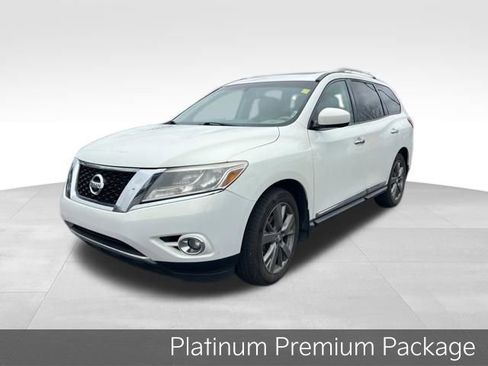 Used 2014 Nissan Pathfinder Platinum w/ Platinum Premium Package image 3