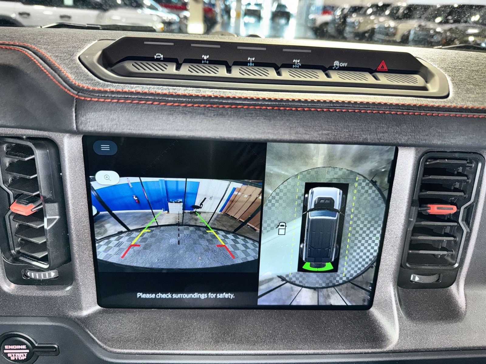 New 2026 Ford Bronco Raptor w/ Interior Carbon Fiber Pack AWD/4WD image 43