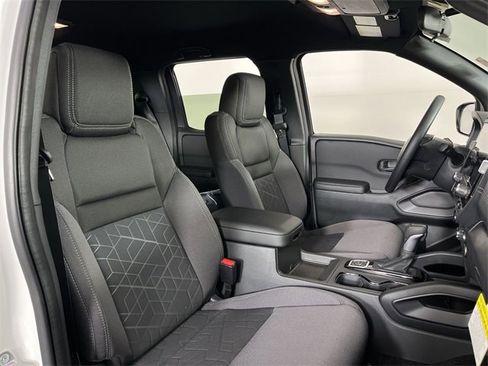 New 2026 Nissan Frontier SV image 23