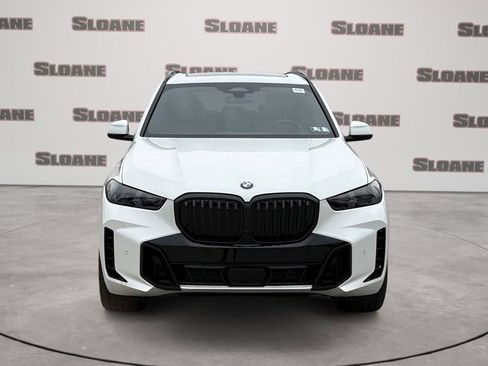 New 2026 BMW X5 xDrive40i w/ M Sport Package AWD/4WD image 8