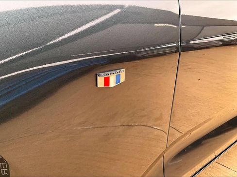 Used 2021 Chevrolet Camaro LT image 10