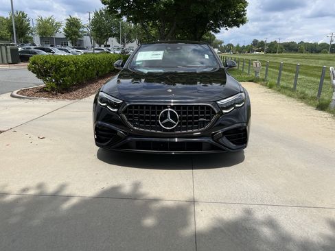 New 2026 Mercedes-Benz E 53 AMG e 4MATIC Sedan image 3