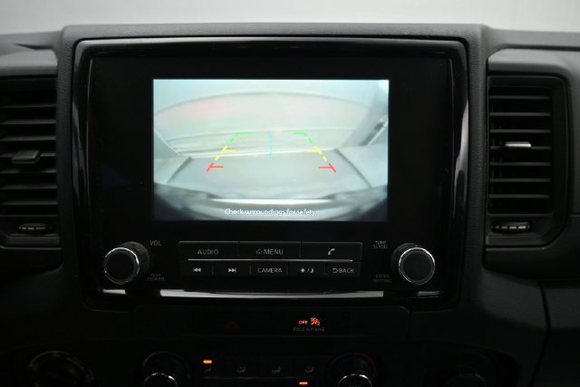Used 2022 Nissan Frontier S AWD/4WD image 16