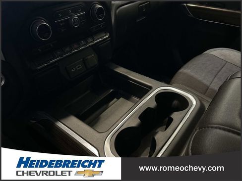 Certified 2022 Chevrolet Silverado 1500 RST image 31