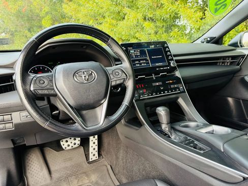 Used 2019 Toyota Avalon XSE w/ All Weather Liner Package image 43