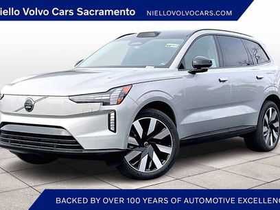 New 2025 Volvo EX90 Plus w/ Protection Package Premier