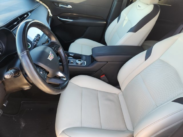 Used 2019 Cadillac XT4 Sport FWD image 13