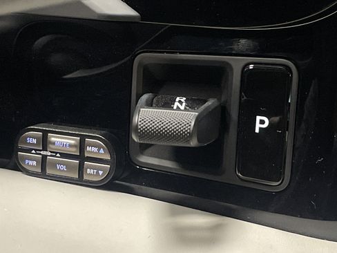 Used 2021 Porsche Taycan Turbo image 26