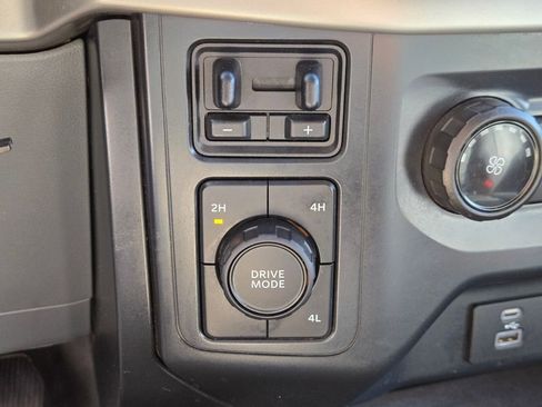 Used 2021 Ford F150 XL w/ Trailer Tow Package image 28