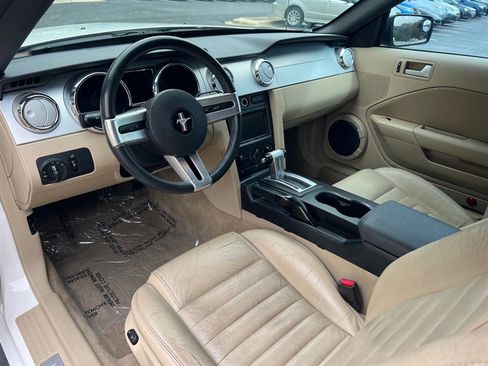 Used 2006 Ford Mustang GT Premium image 16