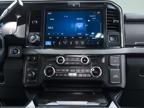 Used 2025 Ford F250 Platinum AWD/4WD image 14